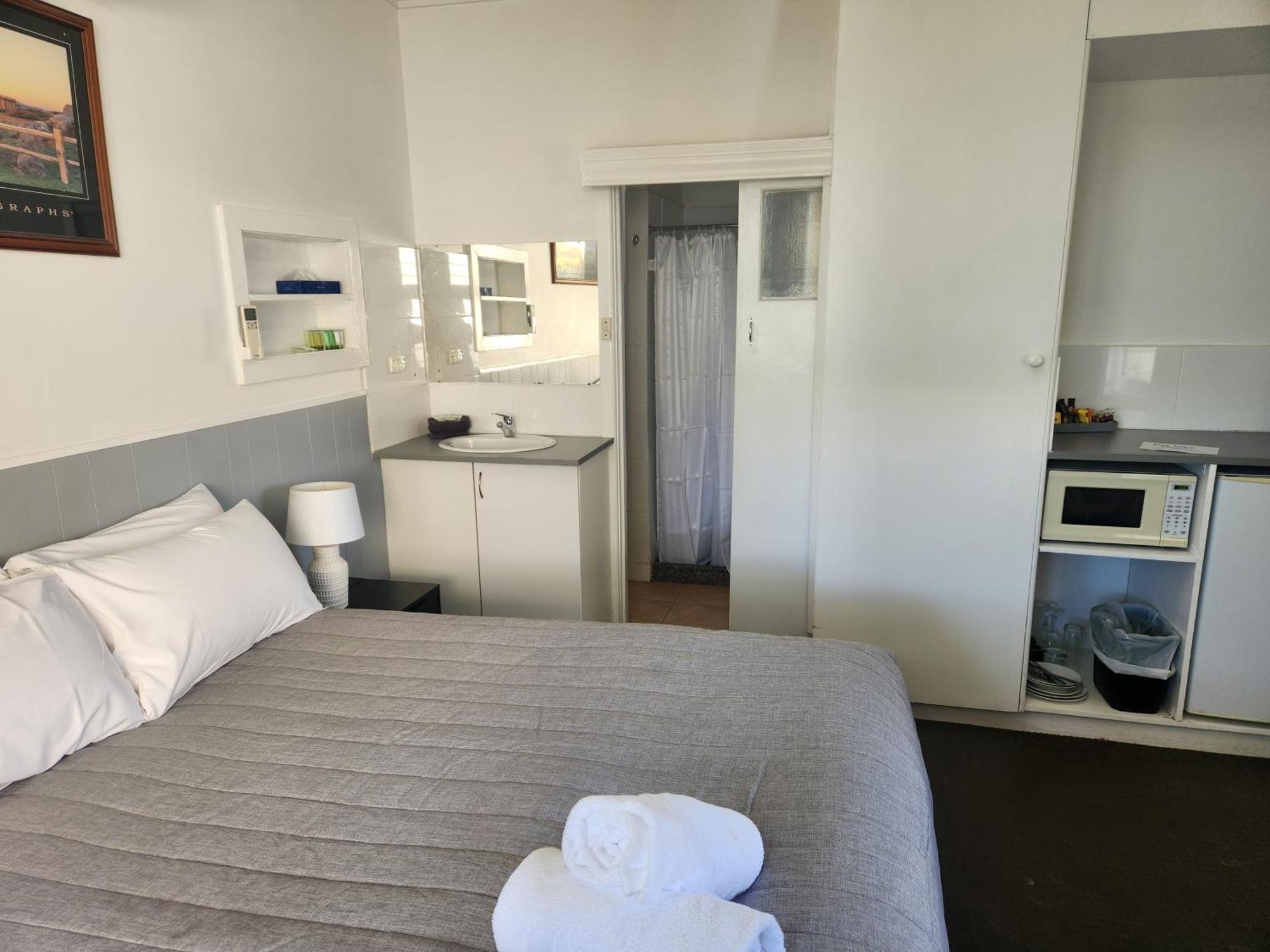 Calder Family Motel Bendigo Extérieur photo