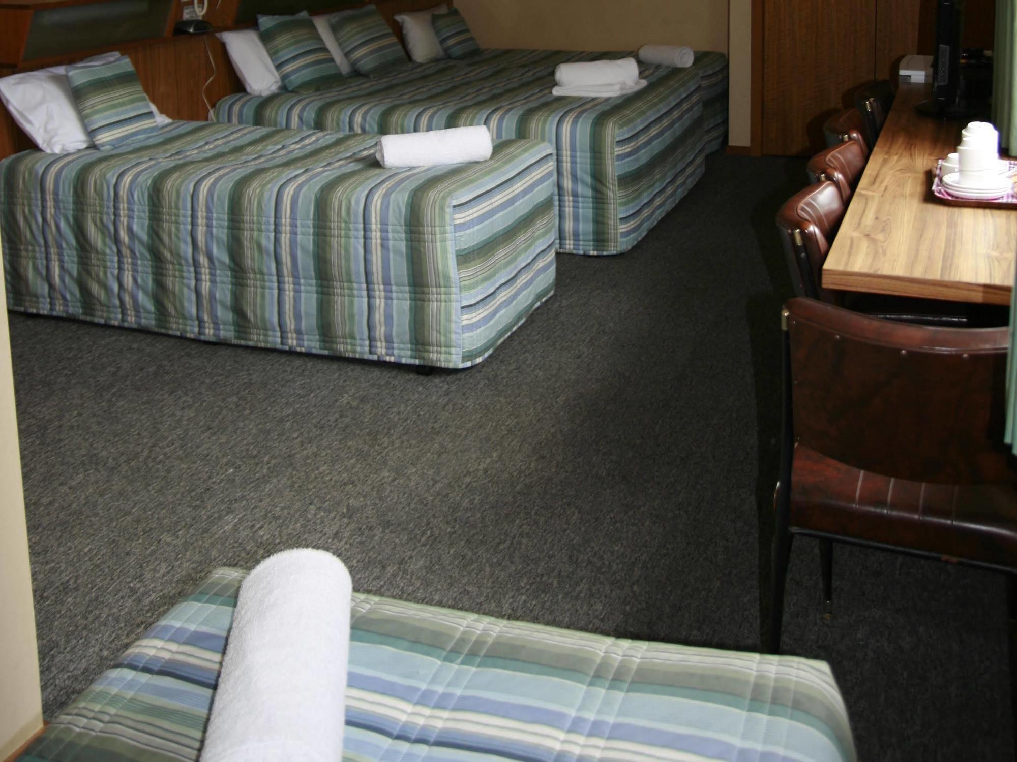 Calder Family Motel Bendigo Extérieur photo