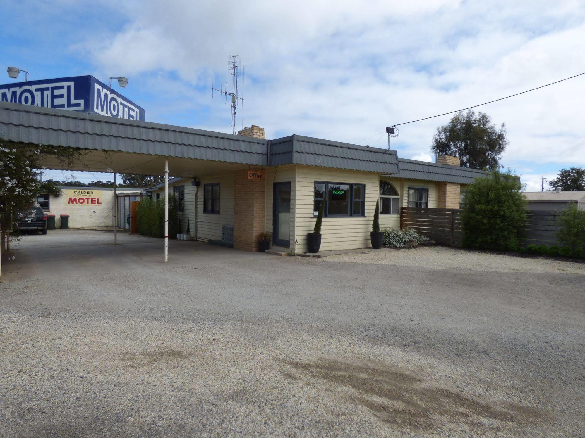 Calder Family Motel Bendigo Extérieur photo